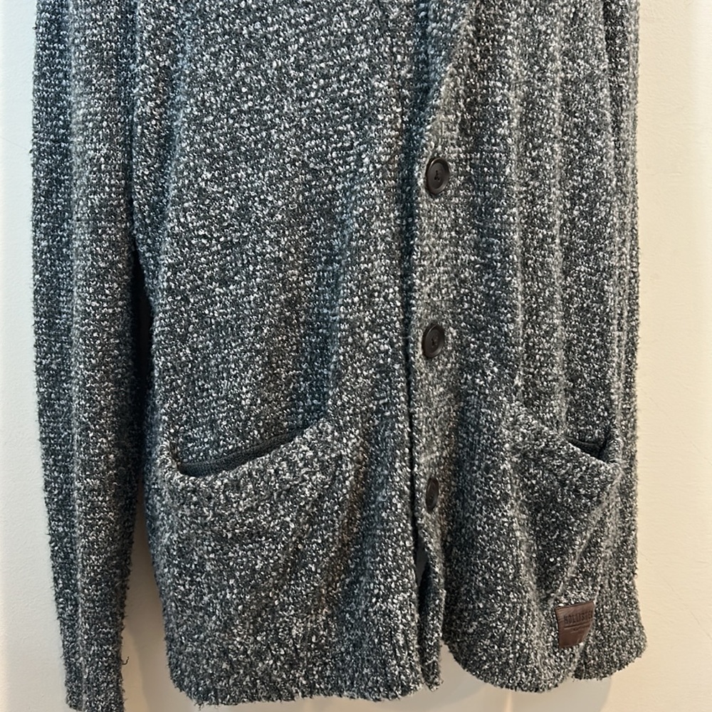 Hollister 5 Button V-Neck Cardigan Sweater Size S - Picture 7 of 10